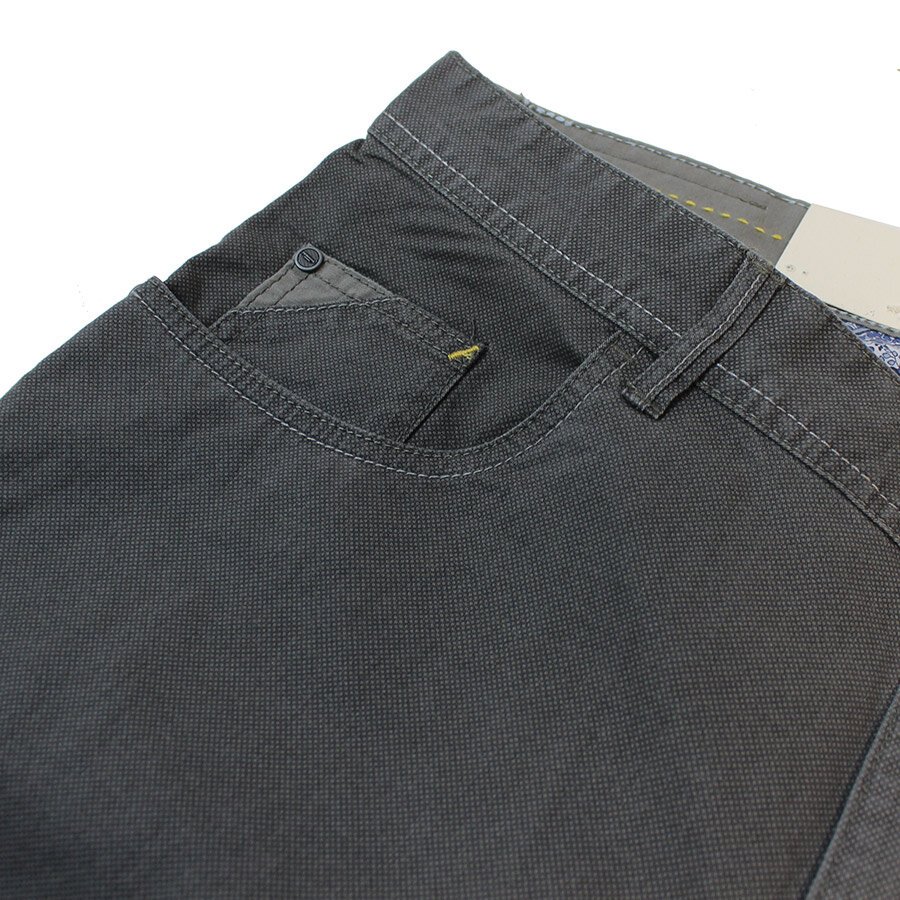 Redpoint Stretch Cotton 5 Pocket Jean Style Cut Chino Redpoint is