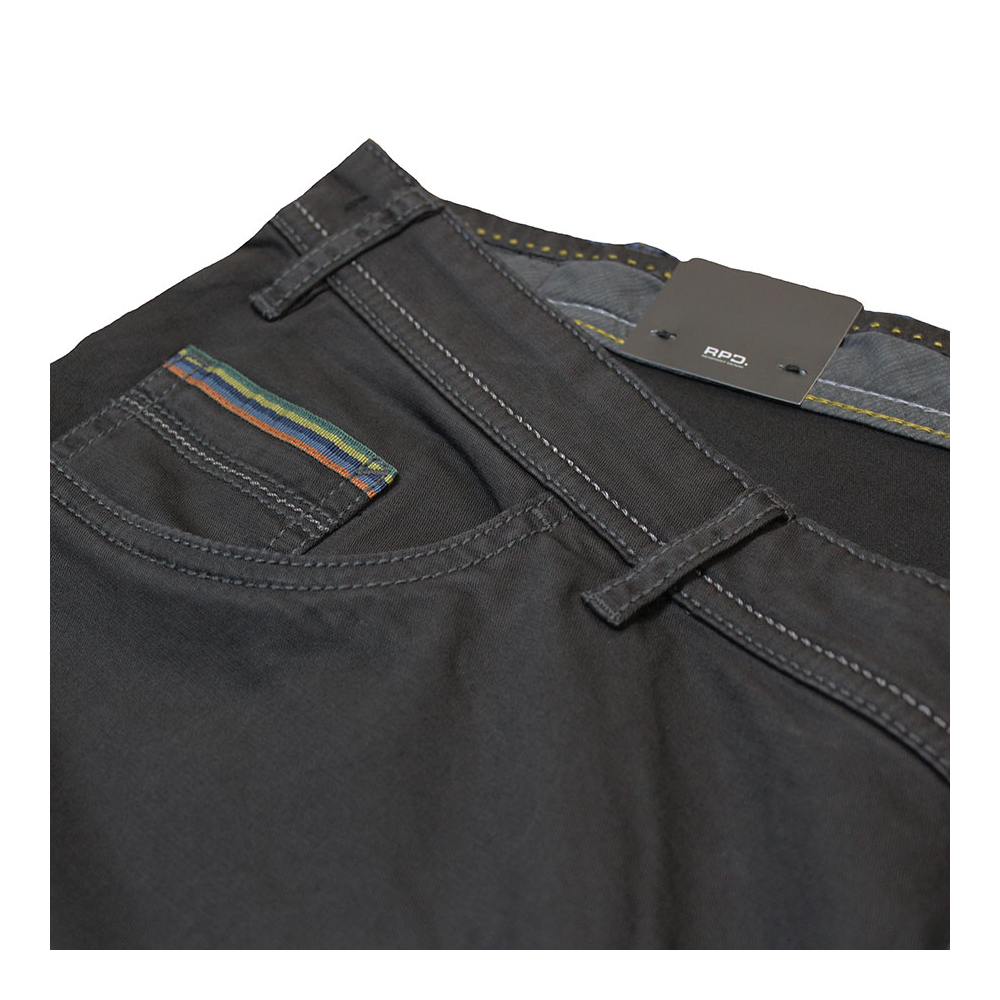 Redpoint Milton Plain Twill 5 Pocket Black Redpoint is designed in