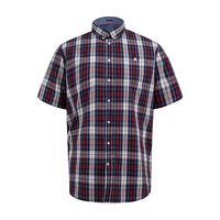 D555 - Shields Check SS Shirt Red