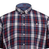 D555 - Shields Check SS Shirt Red